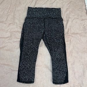 Crop Lululemon leggings Size 4